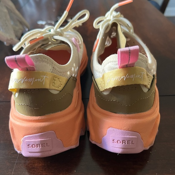 SOLD / FP Movement x SOREL Kinetic Breakthru Tech Sneakers - Picture 4 of 5